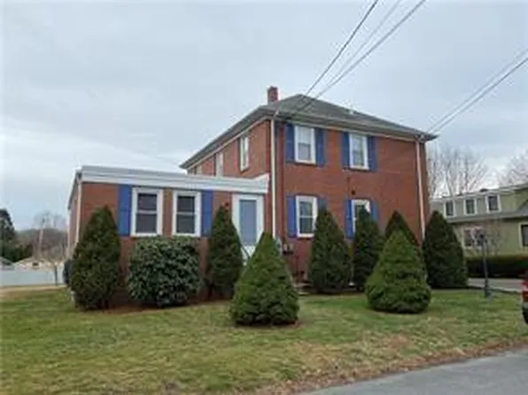 86 Hamilton Ave Floor 2, Barrington, RI 02806