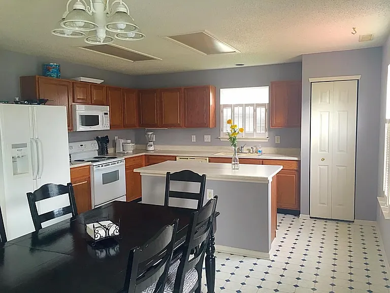 8933 Squire Boone Ct — Photo 4