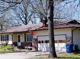 213 W Oak Dr, Strafford, MO 65757