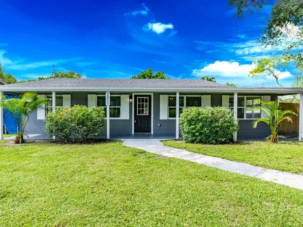 2011 N 51st Court, Fort Pierce, FL 34947