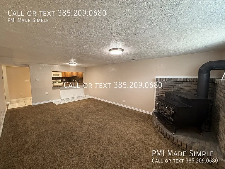 1924 S Columbia Ln — Photo 8
