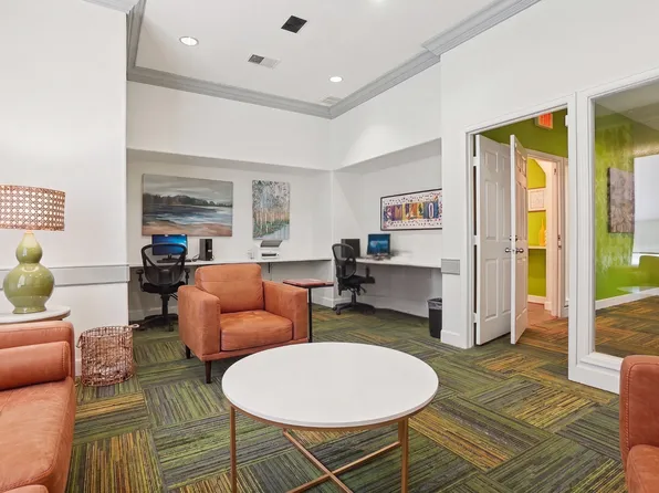 The Orchards at Cherry Creek Park Apartments
