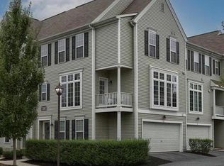 3017 Meridian Cmns UNIT A, Mechanicsburg, PA 17055