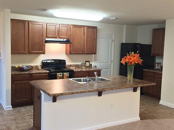 4th image of 499 Portside Dr