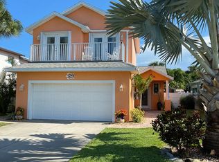 539 Washington Ave, Cape Canaveral, FL 32920