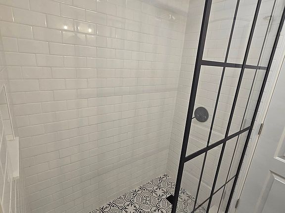 Fully Tile Shower with Rain Shower head