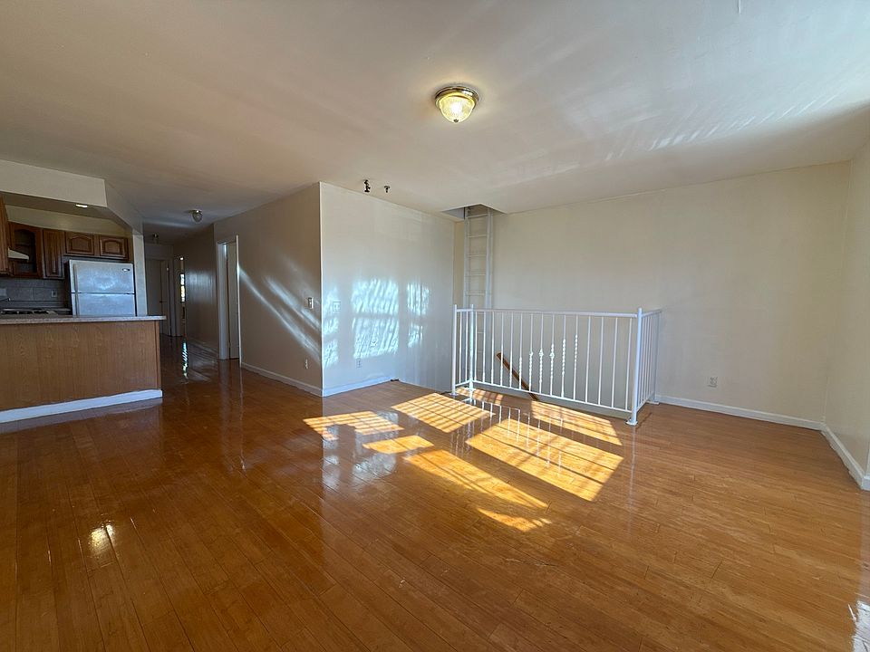1st image of 2101 Bergen St #3D