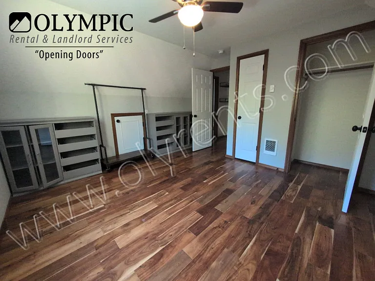 1500 lake park50_08032026