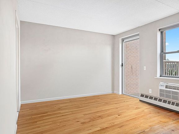 3rd image of 1825 Madison Ave APT 9H