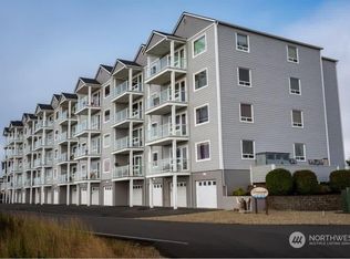 401 Westport View St SW UNIT 204, Ocean Shores, WA