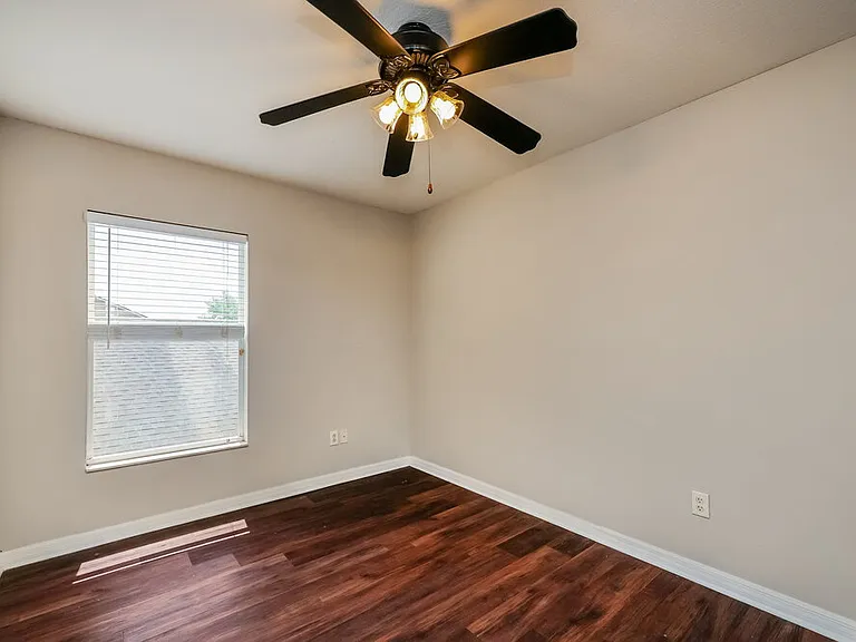 908 Larwood Pine Dr — Photo 14