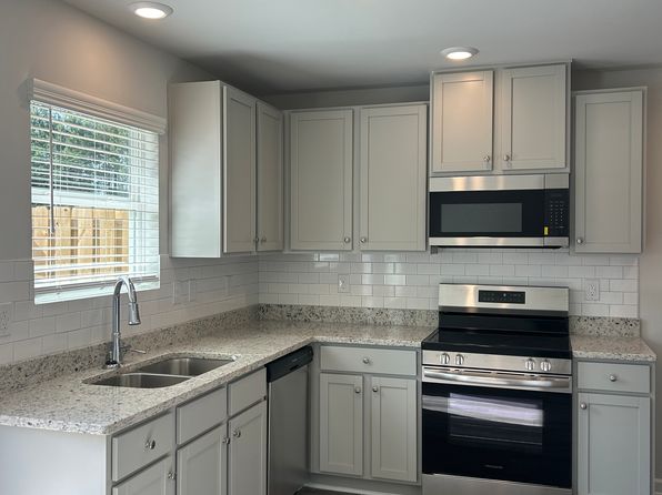 100 Lena Ln #6-11