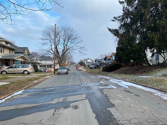 4th image of 1229 Beatty Ave