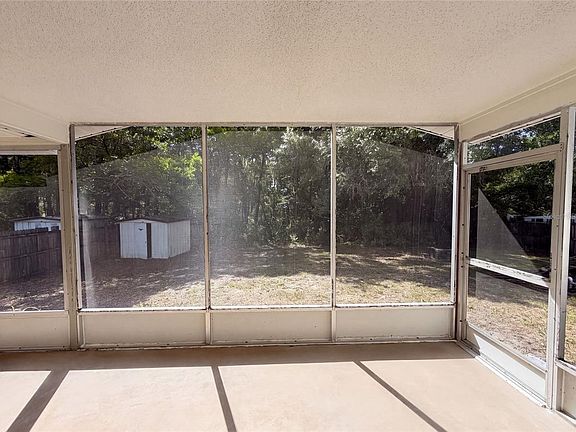5th image of 5064 BROMLEY AVENUE