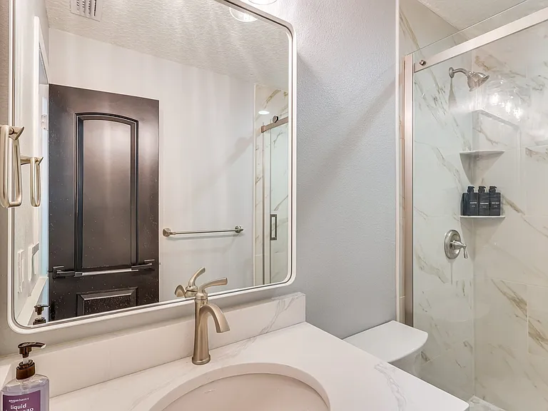 769 Kingston Ct — Photo 32