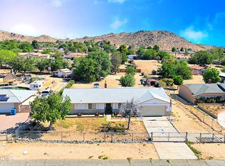 16435 Stagecoach Ave, Lake Los Angeles, CA 93591