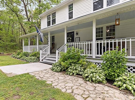 5th image of 3096 Portugee Rd