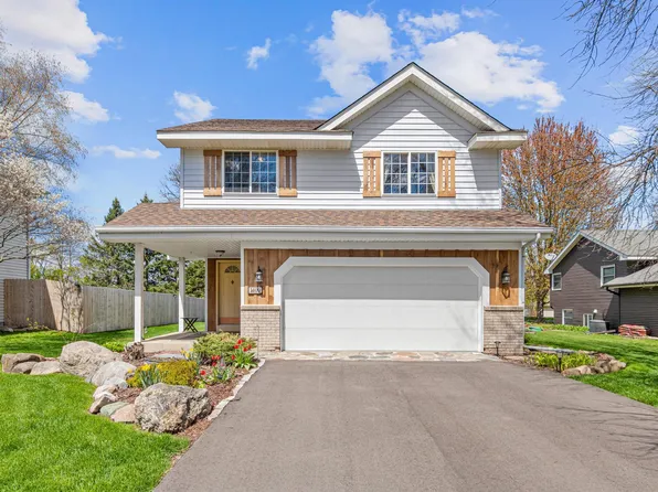 1400 Field Creek Cir, Victoria, MN 55386
