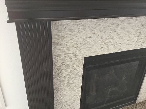3rd image of 200 Aspen Dr NE