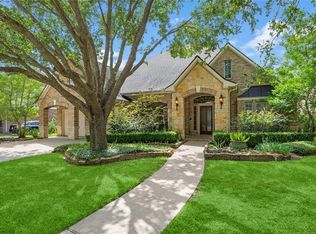 3907 Broad Thicket Ct, Sugar Land, TX 77498