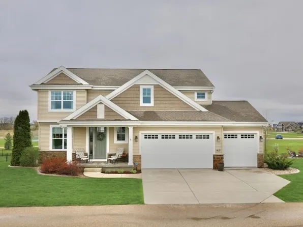 4125 Royal View Dr, Deforest, WI 53532