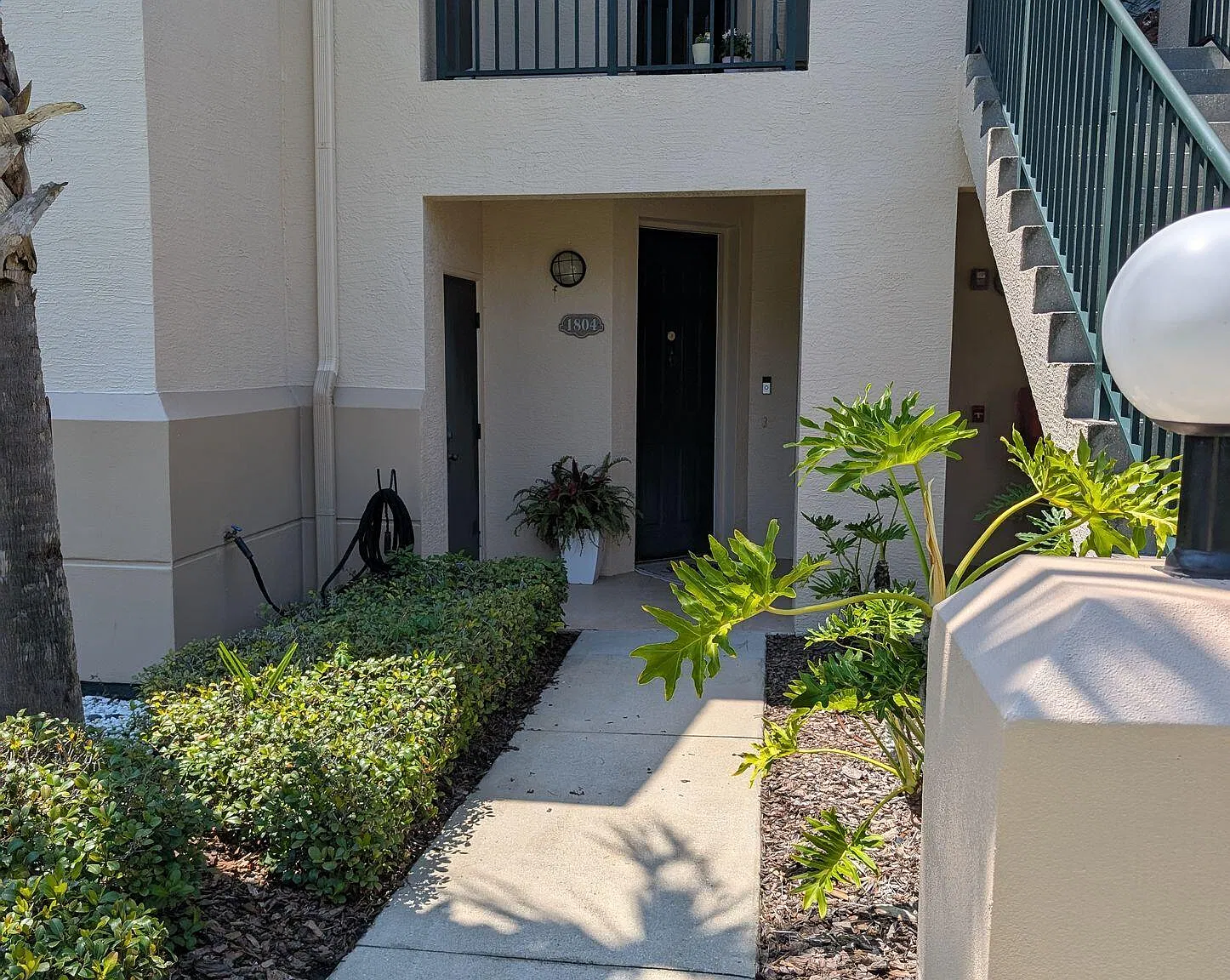 2 bed, 2.0 bath, 1138 sqft, $1,750 — Photo 1
