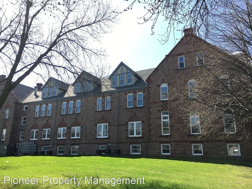 1st image of 104 N Krohn Pl #3094388