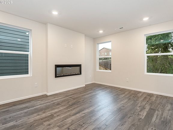 4th image of 1606 NE 122nd Ct