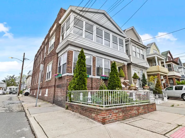 22 Sheffield Street image 17 of 18