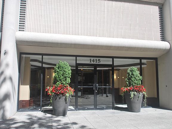 3rd image of 1415 N Dearborn St APT 10B