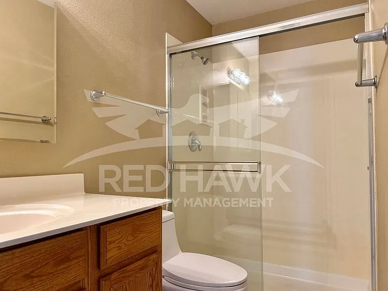 2748 S 159th Ave — Photo 14