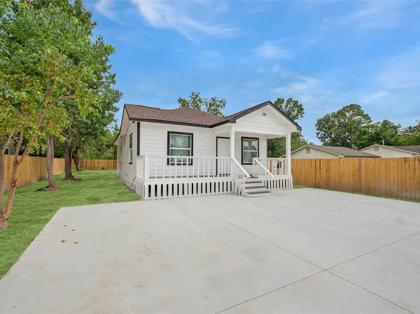 9305 Kentshire Dr, Houston, TX 77078