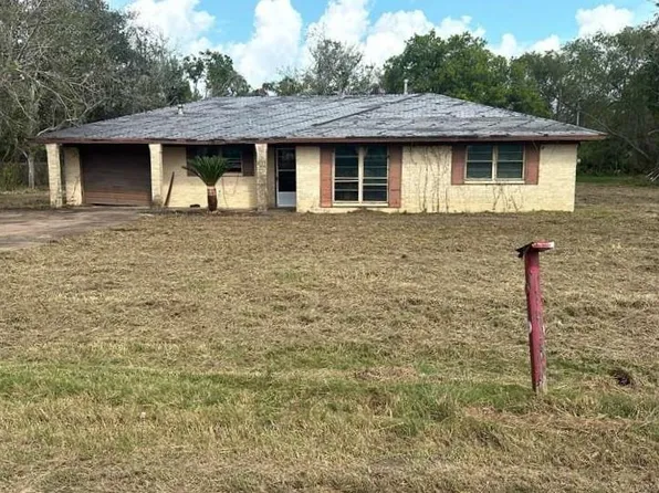 17064 County Road 798, Brazoria, TX 77422