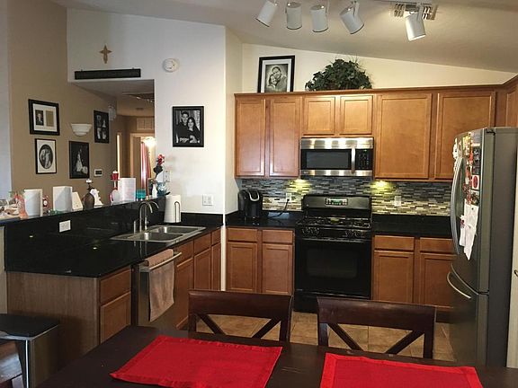 3rd image of 10552 S Ariana Dr