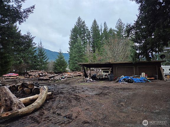 3rd image of 125 Edmonds Road