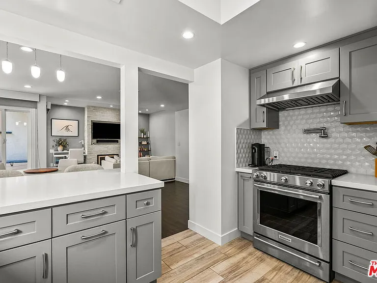 2909 Arizona Ave #15 — Photo 14