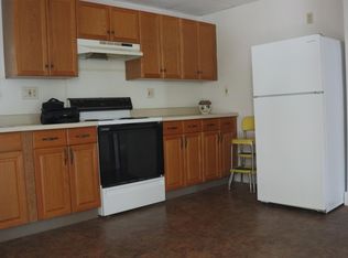 31 Babcock Hill Rd #31B, South Windham, CT 06266