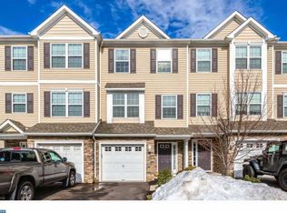 5 Lumber Ln, Mount Ephraim, NJ 08059