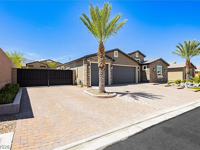 5757 Ireland Ridge Ct — Photo 3
