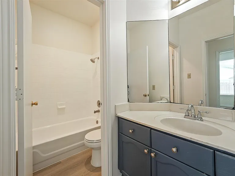 500 Gregory Ct — Photo 14