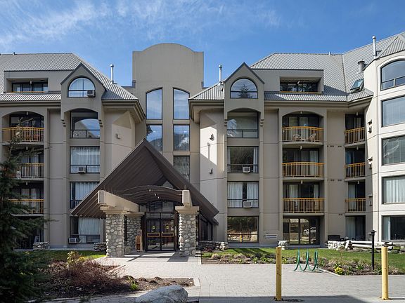 3rd image of 4809 Spearhead Dr #613