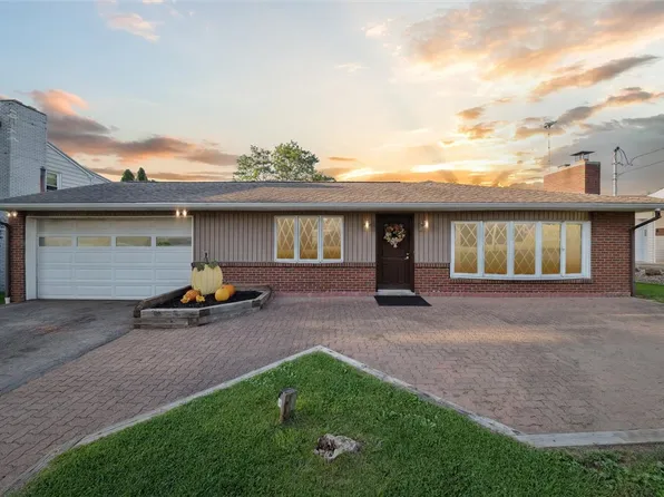 1245 Lenape Ave, Ford City, PA 16226