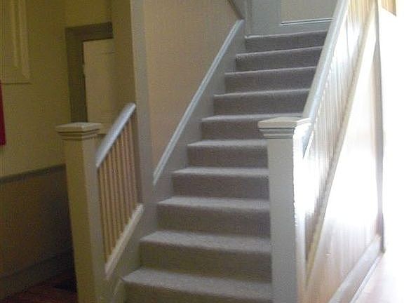 Center Stairs