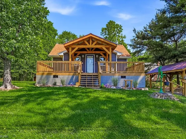 16251 River St NE, Alliance, OH 44601