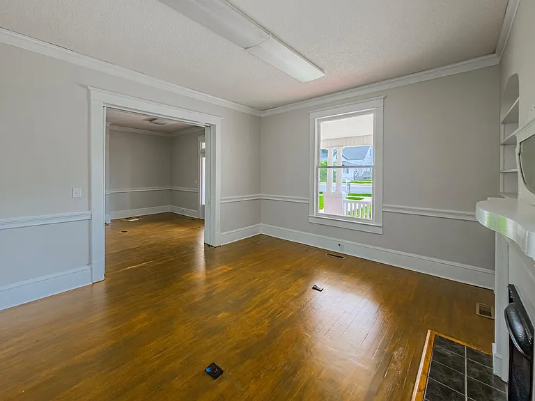 218 N Central Ave #1 — Photo 23
