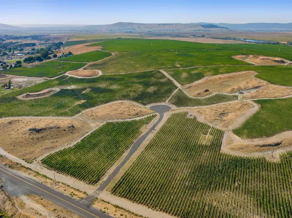 108978 N Corkscrew Pr NE, West Richland, WA 99353