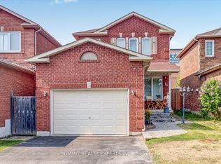 16 Candler Ct, Clarington, ON L1C 4S9