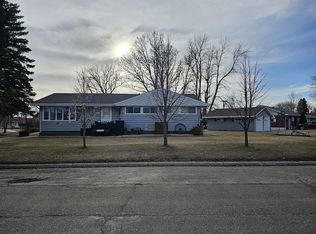 1024 12th St, Langdon, ND 58249