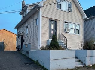 201 E 24th St, Paterson, NJ 07514