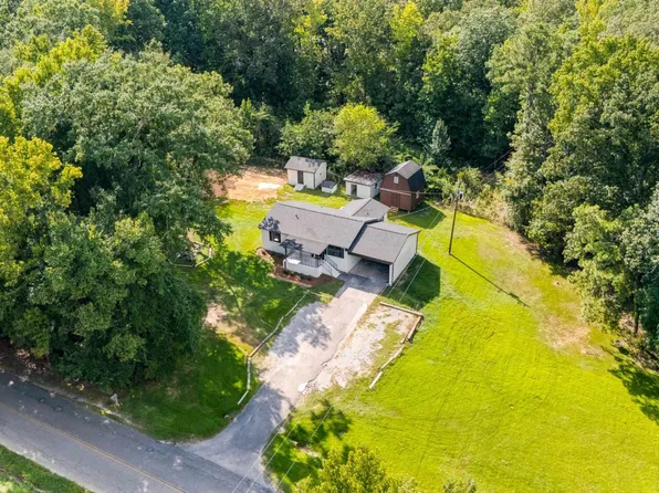 1445 County Road 33, Calera, AL 35040